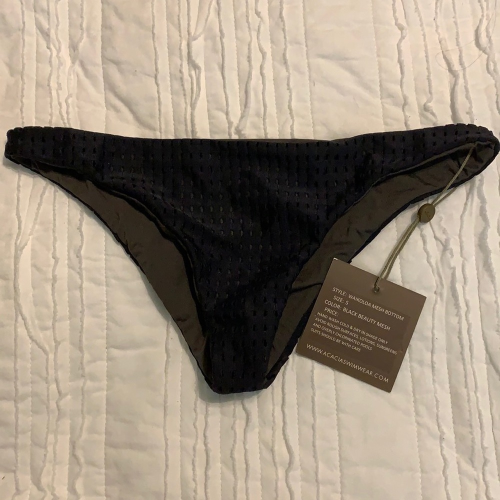 ACACIA WAIKOLOA MESH BOTTOMS SIZE S IN BLACK MESH